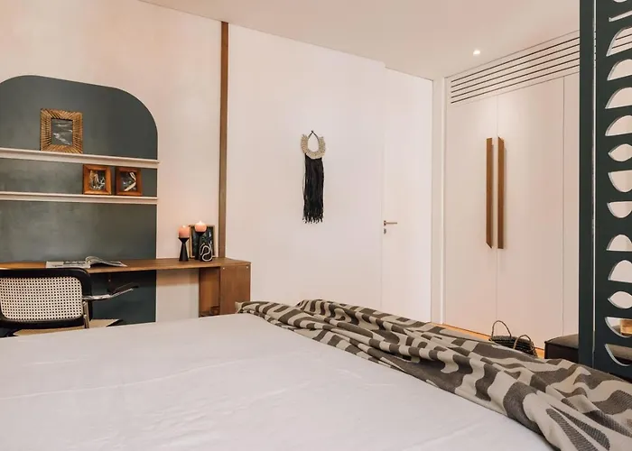 Luama - 2 Bedrooms In Campo De Ourique Διαμέρισμα *