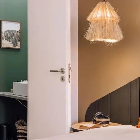 Lägenhet Luama - 2 Bedrooms In Campo De Ourique Lisboa